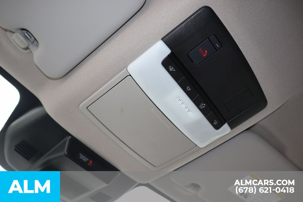 Used 2025 Black Nissan SV image 36