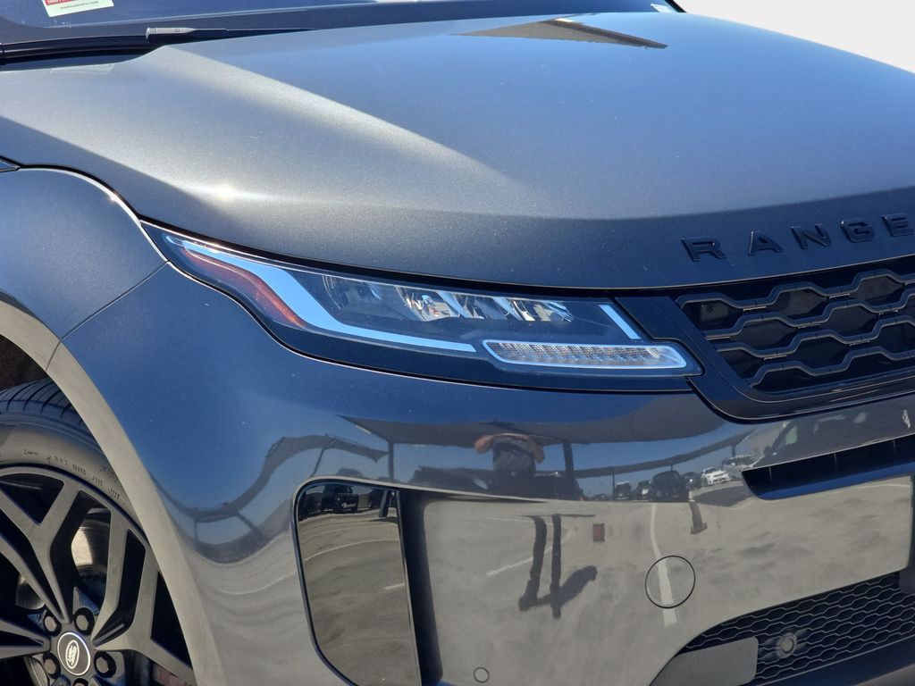 Used 2020 Gray Land Rover S image 35