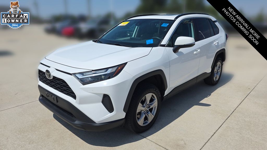 2023 Toyota RAV4 XLE