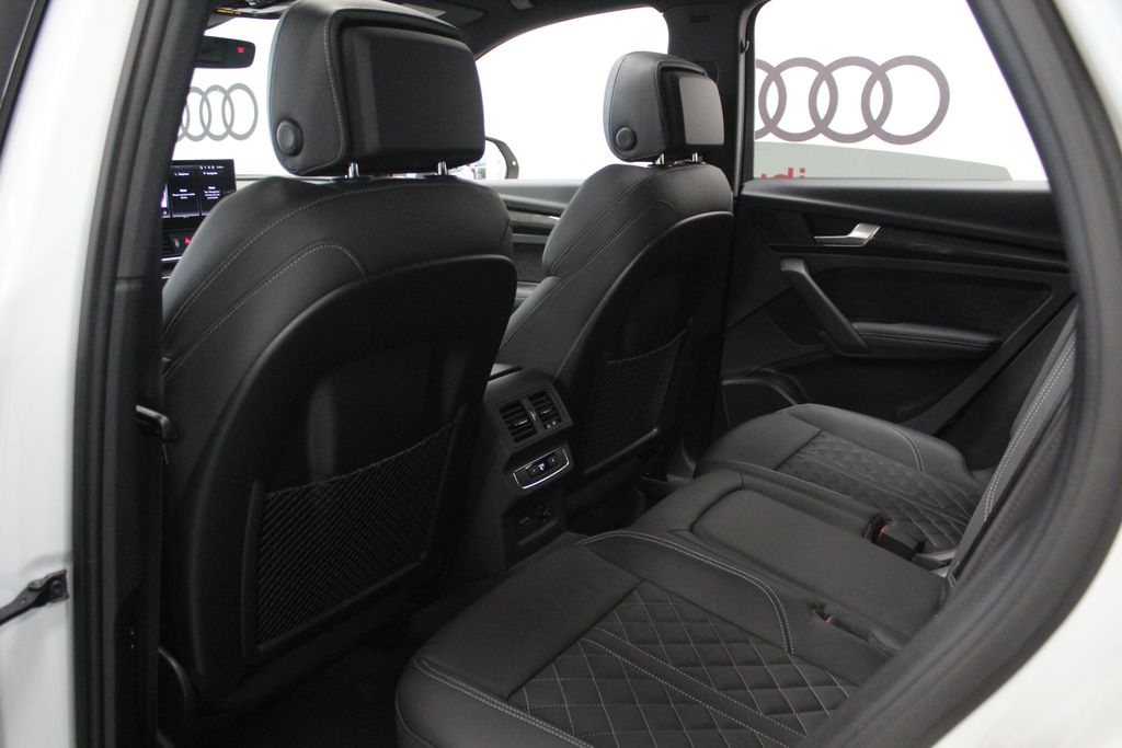 Thumbnail: 2024 Audi SQ5 - 29