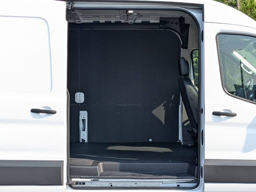 2025 Ford Transit-250 Cargo Van 