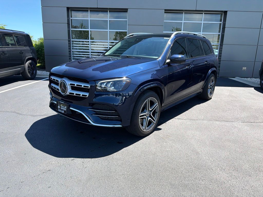 2022 Mercedes-Benz GLS 450 4MATIC