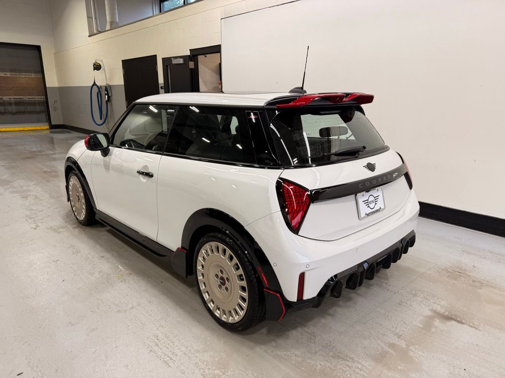 Thumbnail: 2026 MINI Cooper - 3