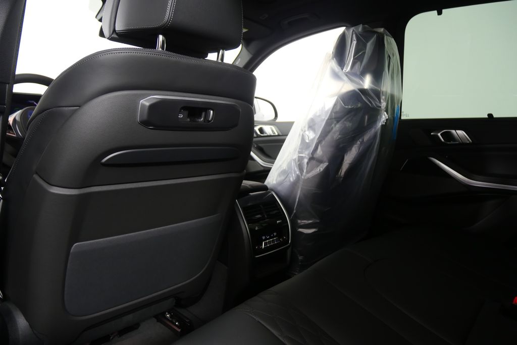 2026 BMW X5 xDrive40i 17