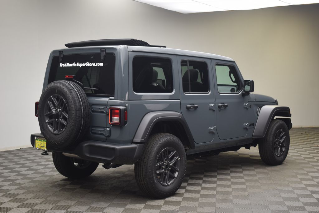 new 2026 Jeep Wrangler car, priced at $47,623