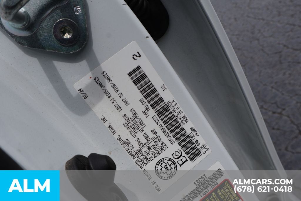 Used 2024 White Toyota SR5 image 36