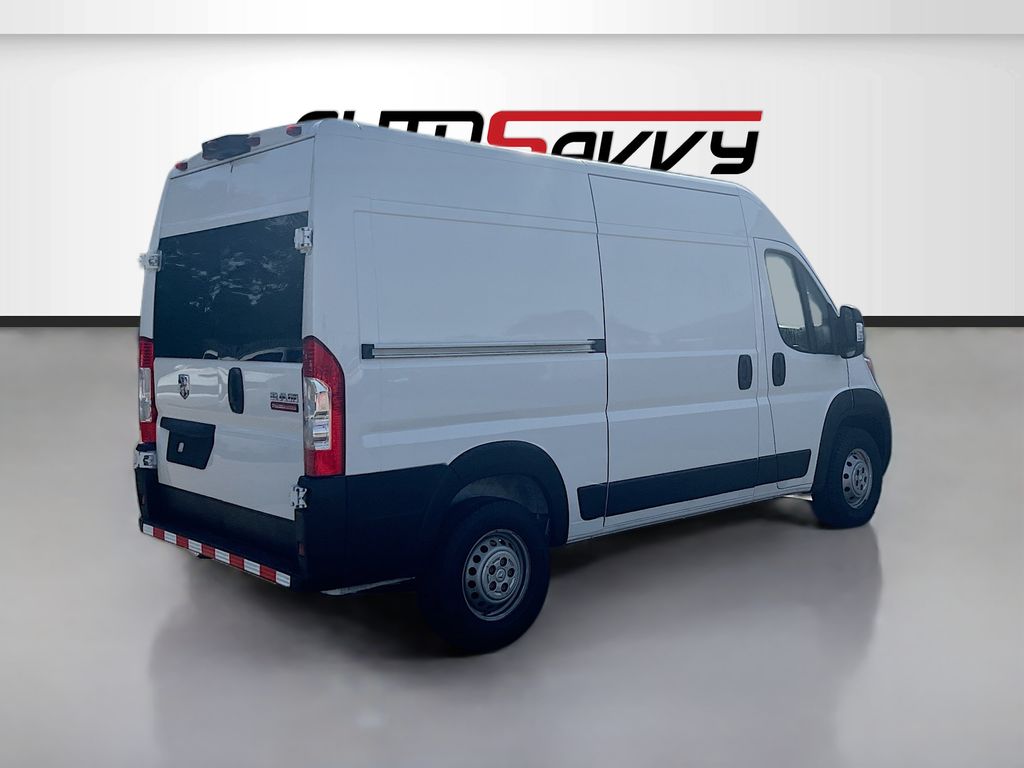 Used 2024 White Ram High Roof image 7
