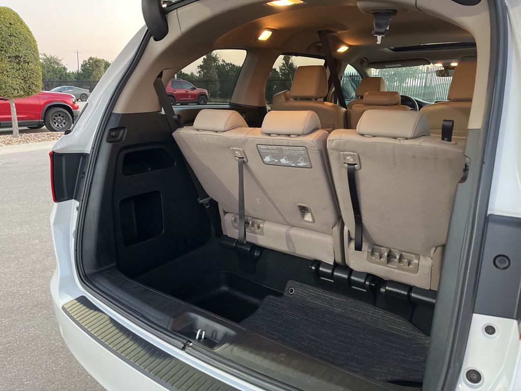 Thumbnail: 2023 Honda Odyssey - 9