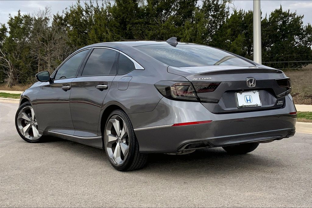 2018 Honda Accord Touring 10