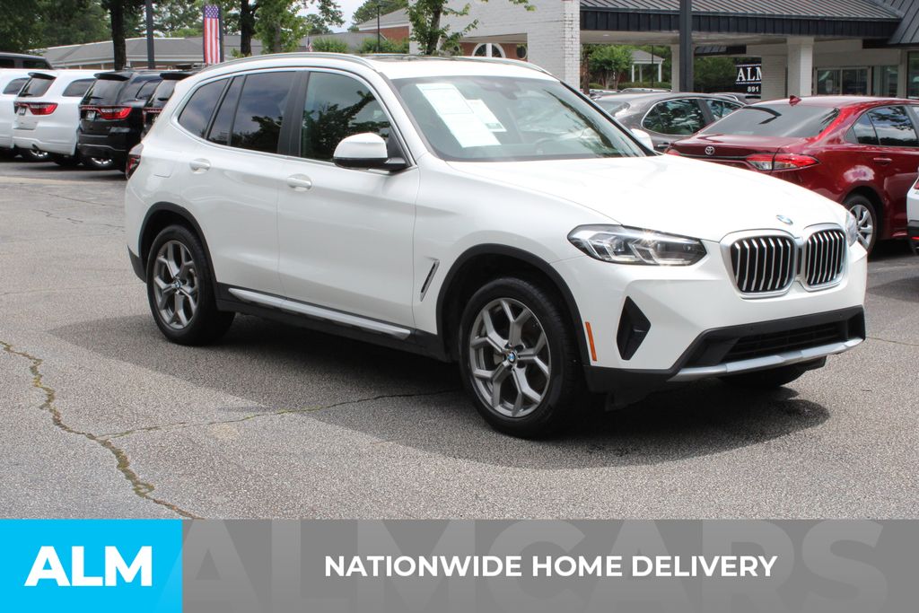 Used 2024 White BMW xDrive30i image 5