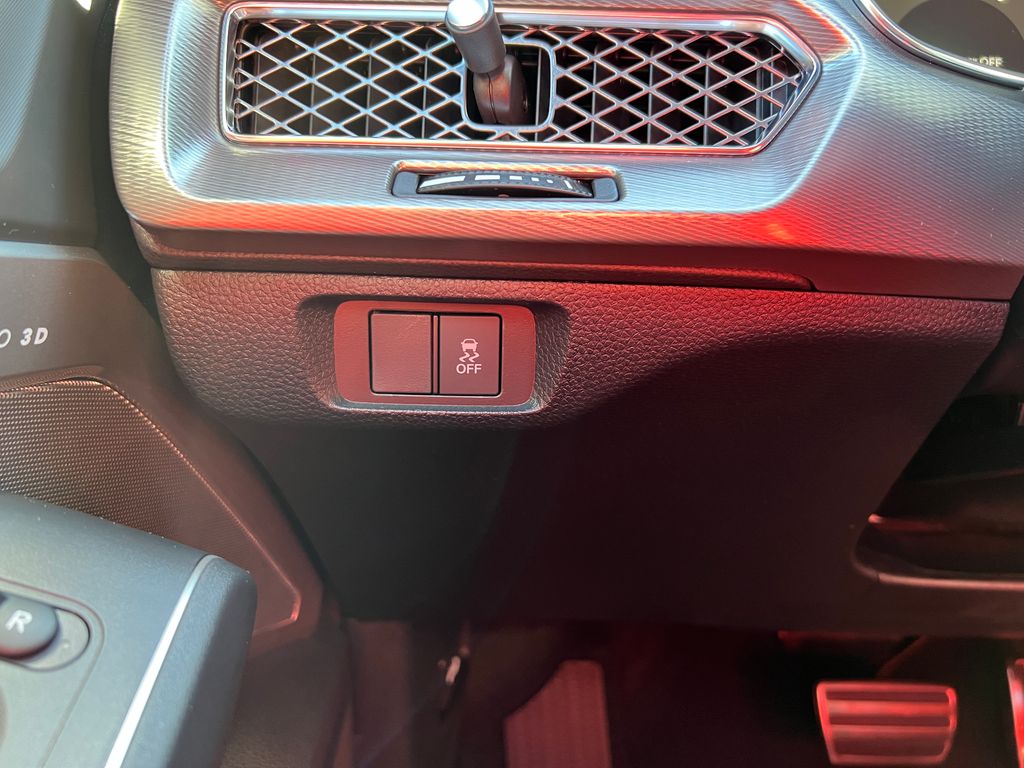 Thumbnail: 2026 Acura Integra - 17