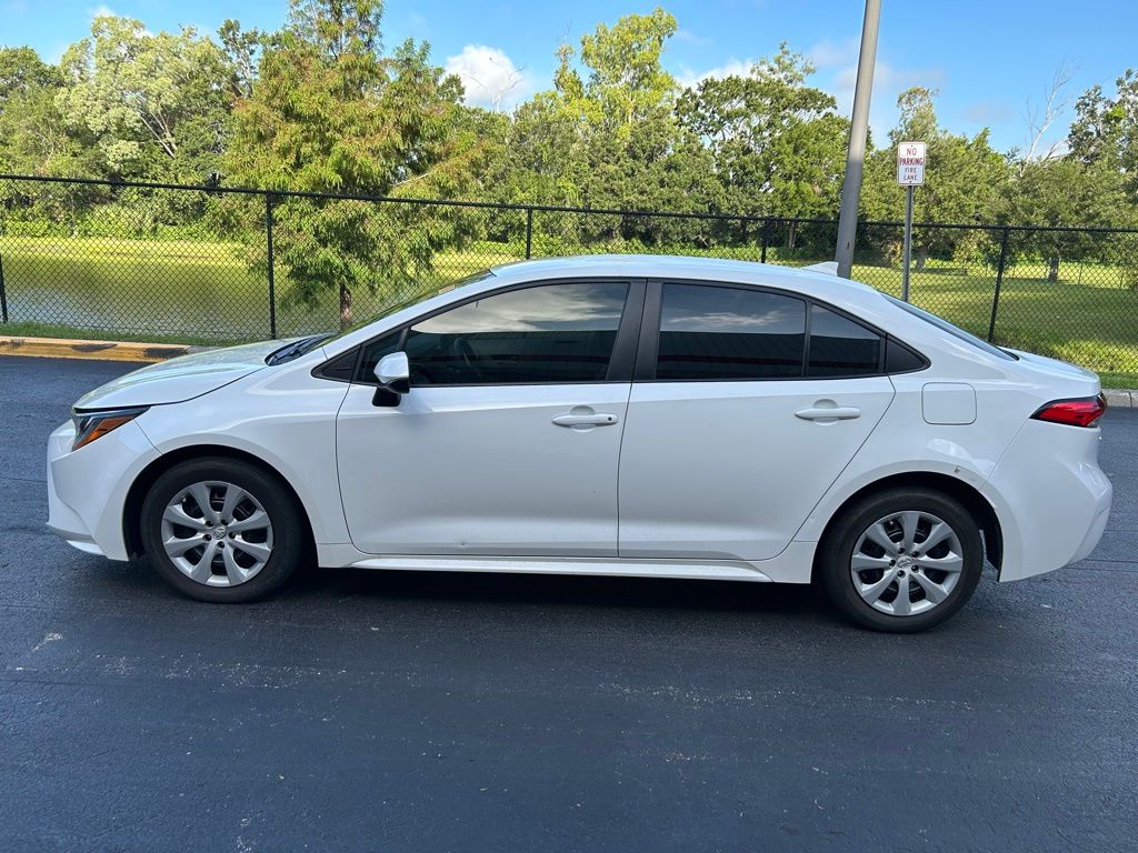 Thumbnail: 2024 Toyota Corolla - 2