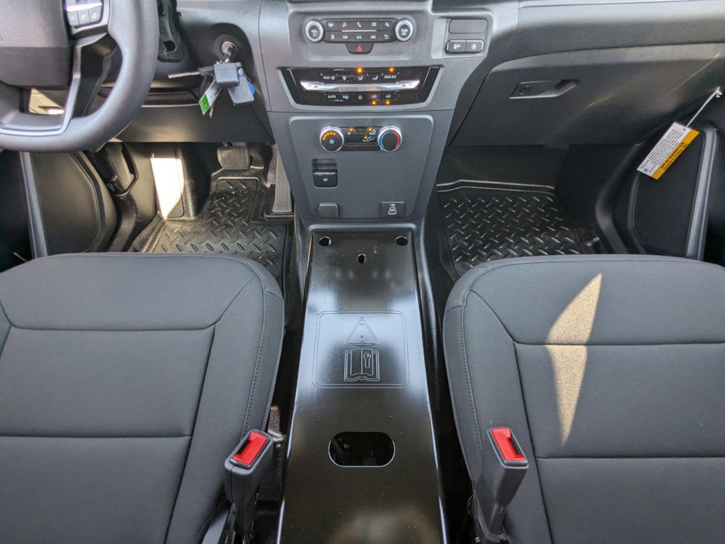 2025 Ford Police Interceptor Utility 