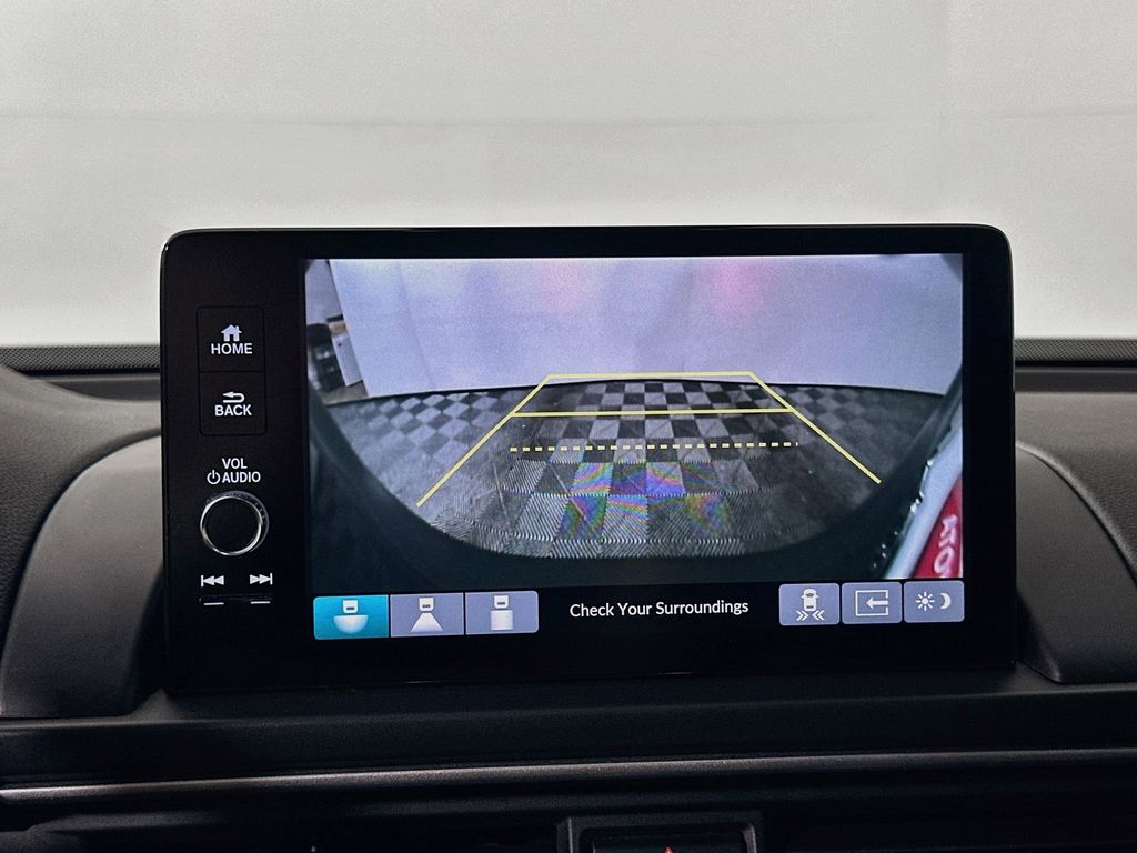 Thumbnail: 2024 Honda Pilot - 13
