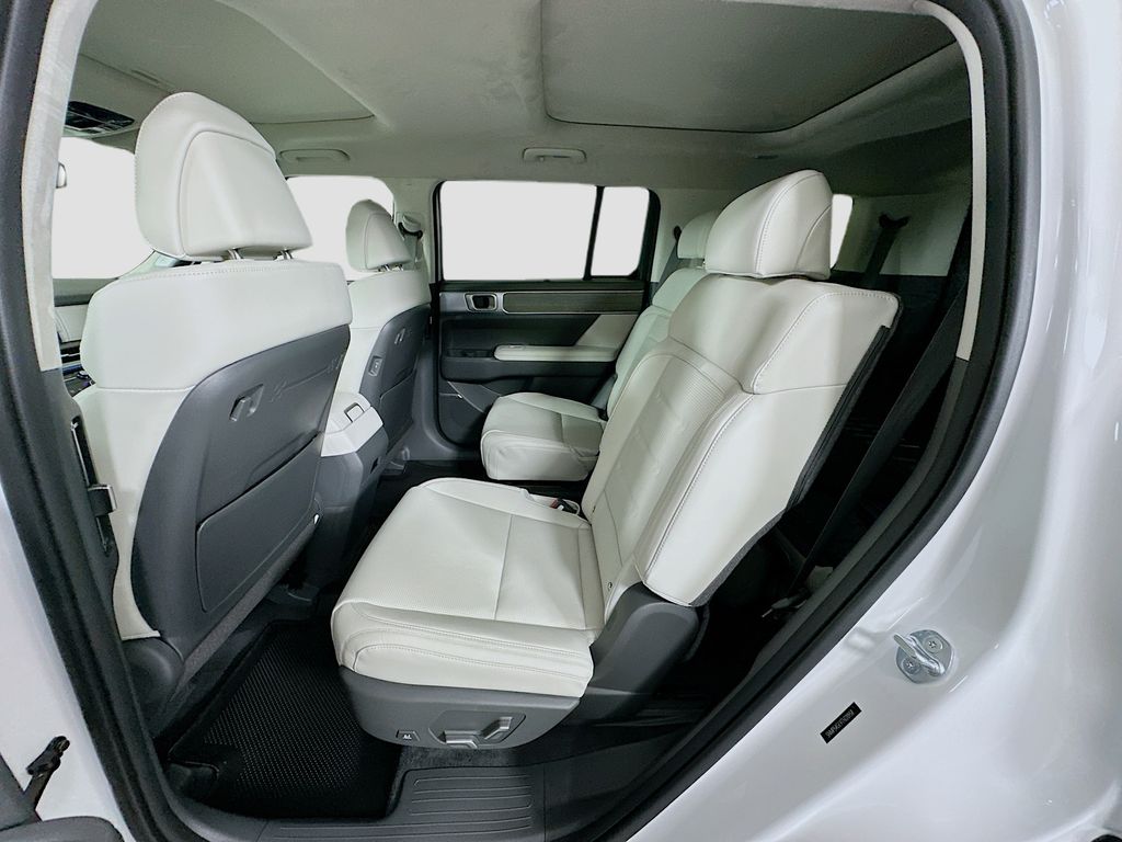 Thumbnail: 2026 Hyundai Santa Fe - 17