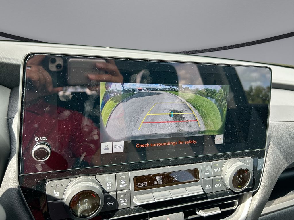 Thumbnail: 2025 Toyota Grand Highlander - 24