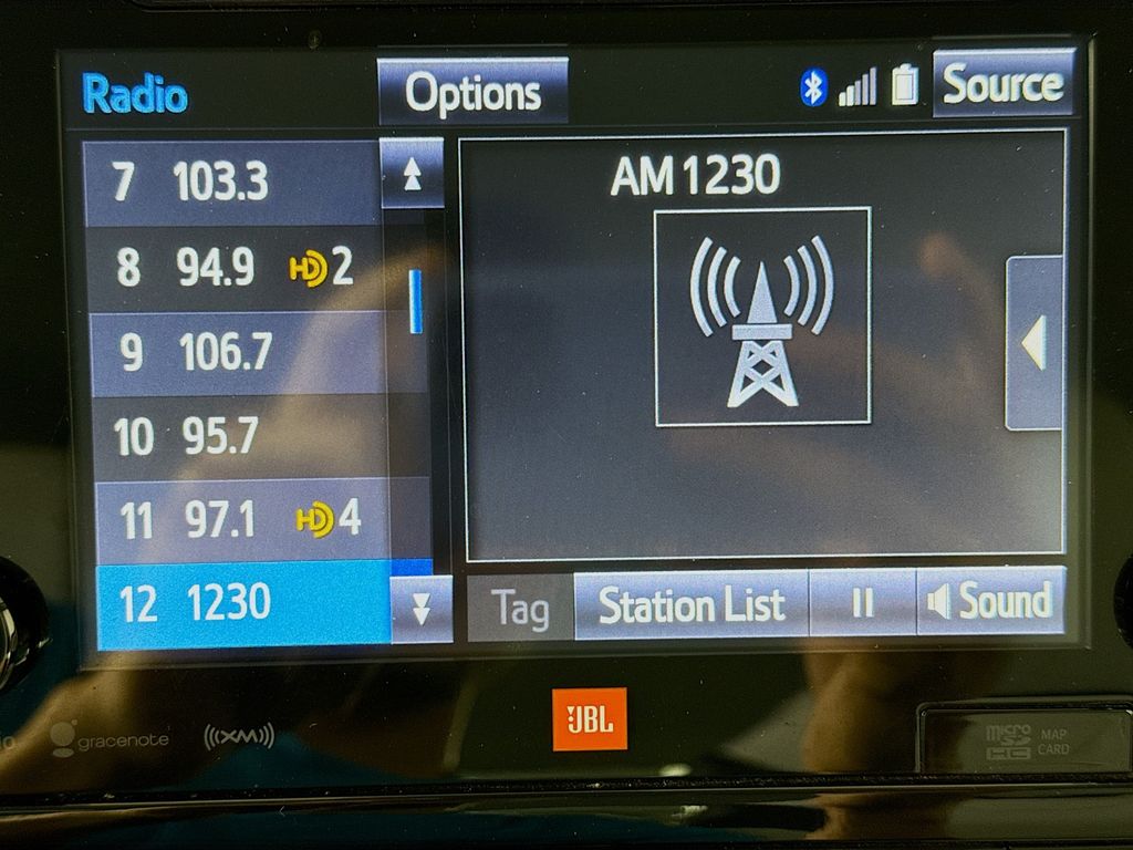 Thumbnail: 2016 Toyota Prius - 15