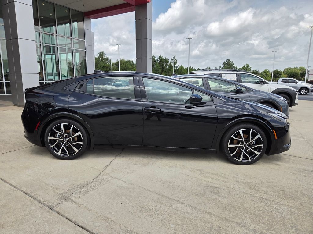 New 2026 Toyota Prius Plug-in Hybrid Hatchback