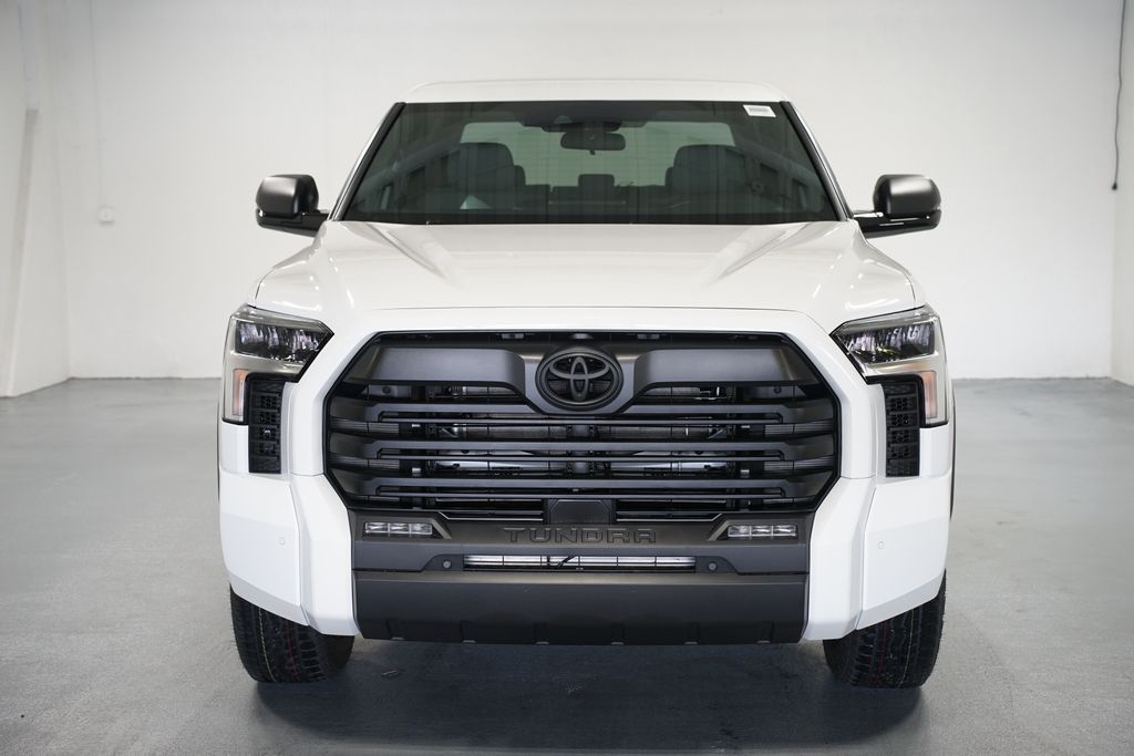 Thumbnail: 2025 Toyota Tundra - 2