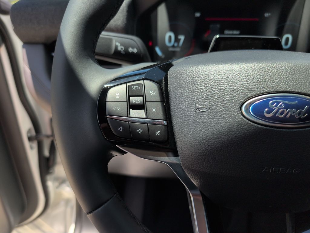 New 2026 White Ford Platinum image 32