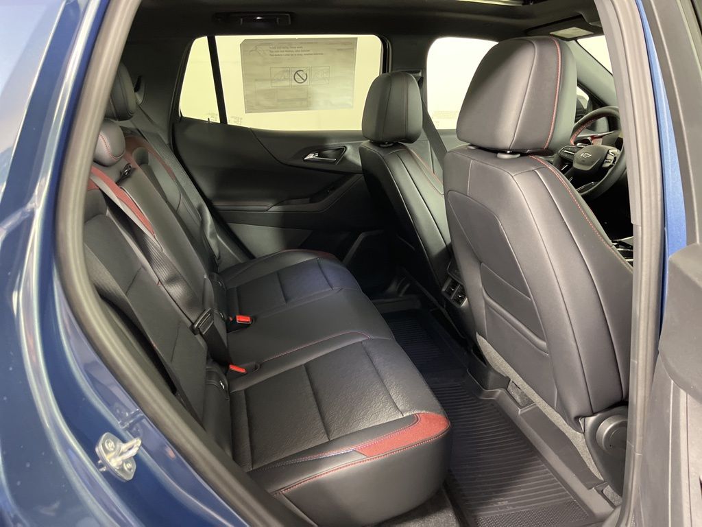2026 Chevrolet Equinox RS 8