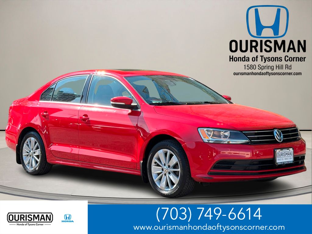 Tornado Red 2015 Volkswagen Jetta SE Sedan Front-Wheel Drive 6-Speed Automatic