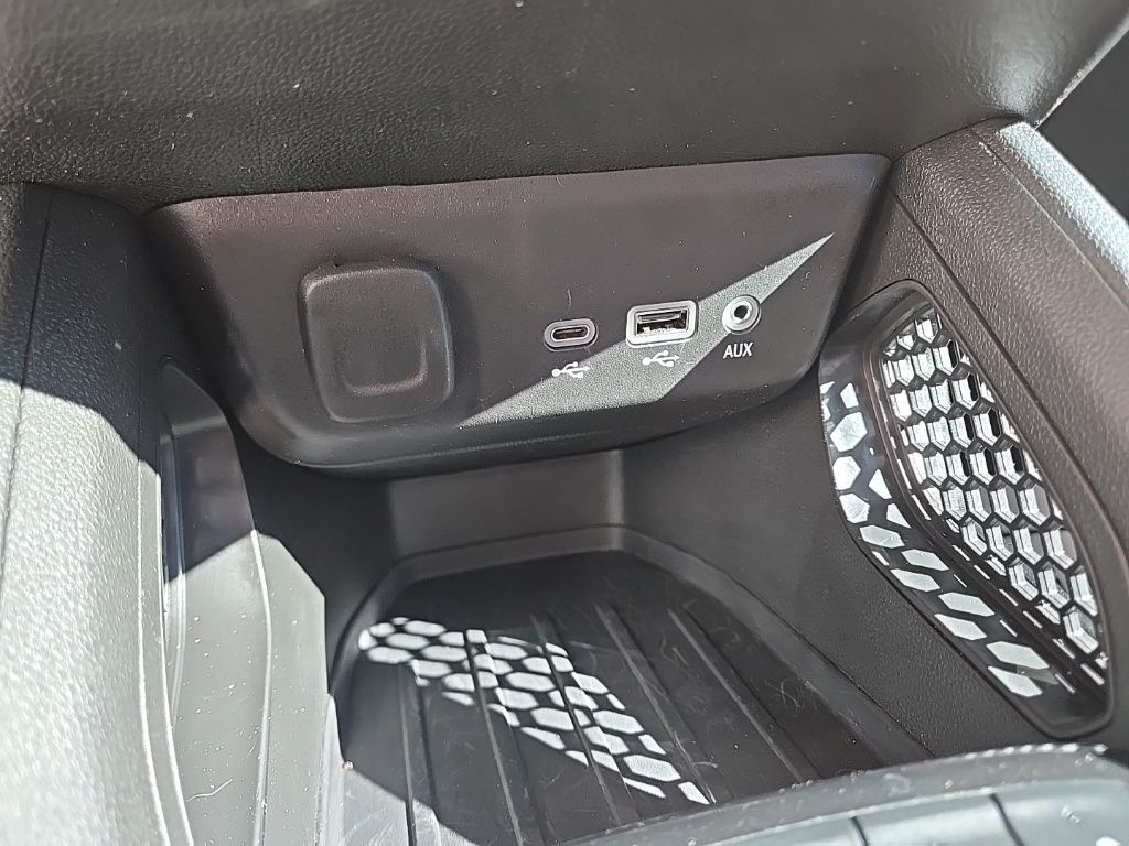 Used 2023 Red Chevrolet LT image 32