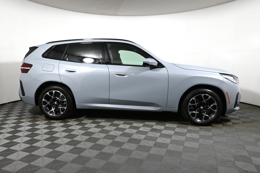 Thumbnail: 2026 BMW X3 - 8