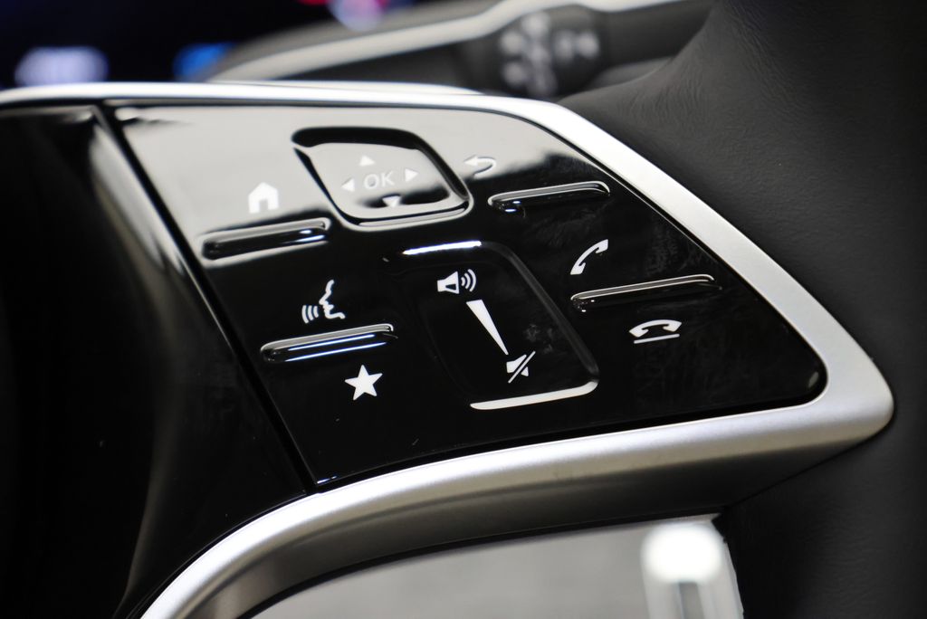 Thumbnail: 2026 Mercedes-Benz GLE - 22