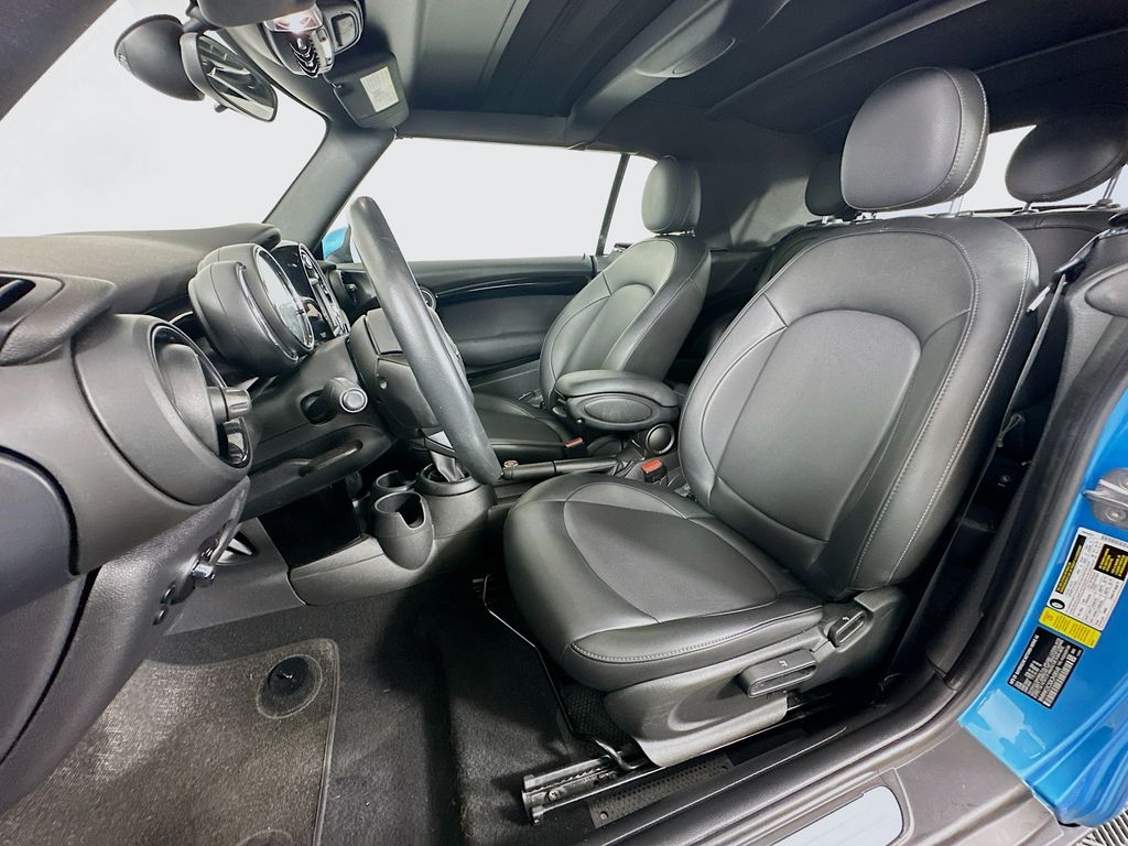 2019 MINI Cooper  20