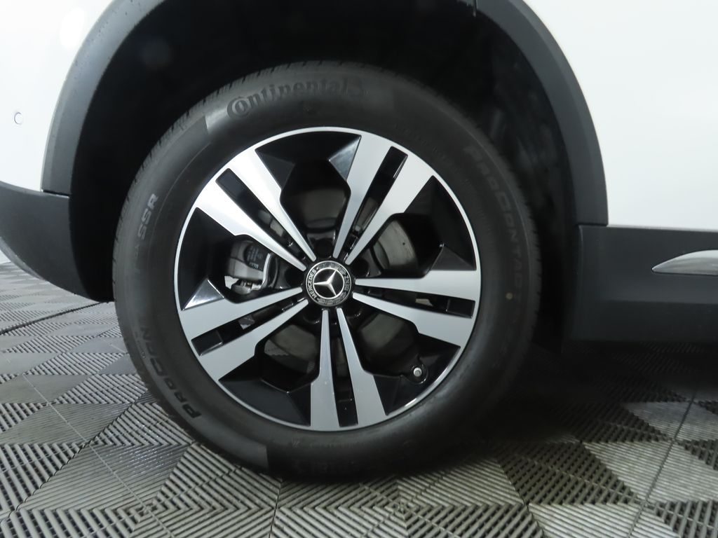 Thumbnail: 2025 Mercedes-Benz GLA - 32