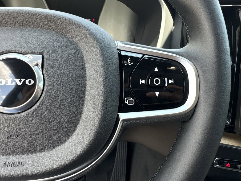 New 2026 Denim Blue Volvo B5 AWD Plus image 17