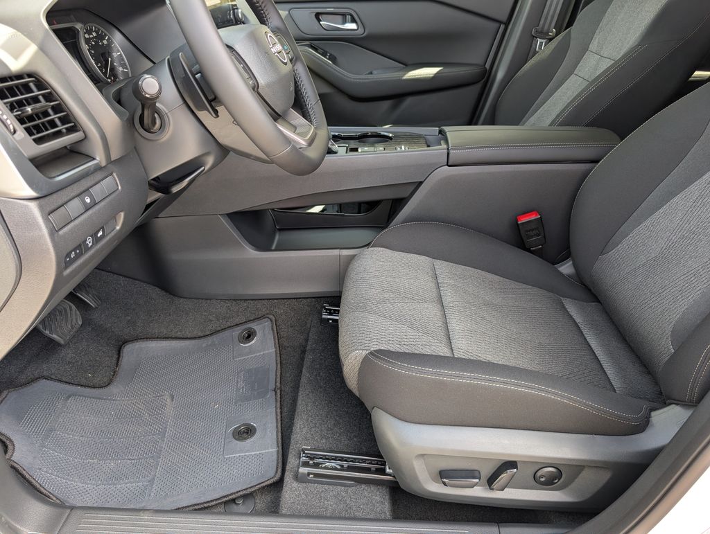 New 2026 Nissan Rogue SUV