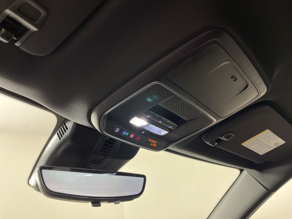 Thumbnail: 2026 Chevrolet Traverse - 28