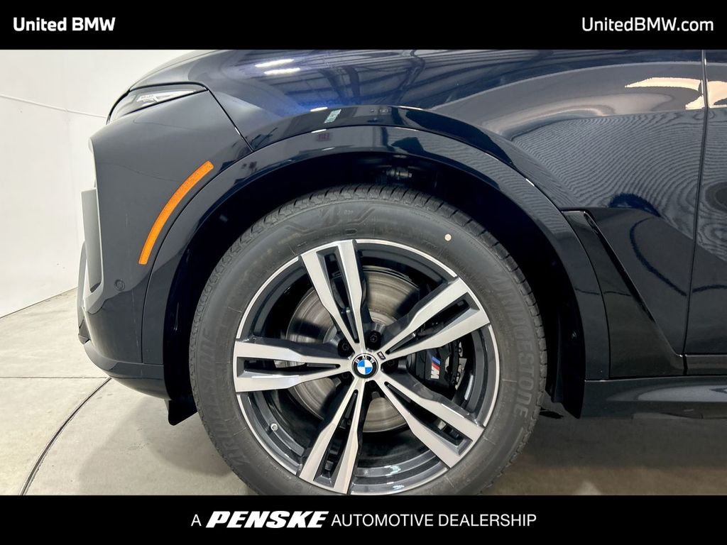 2026 BMW X7 xDrive40i 10