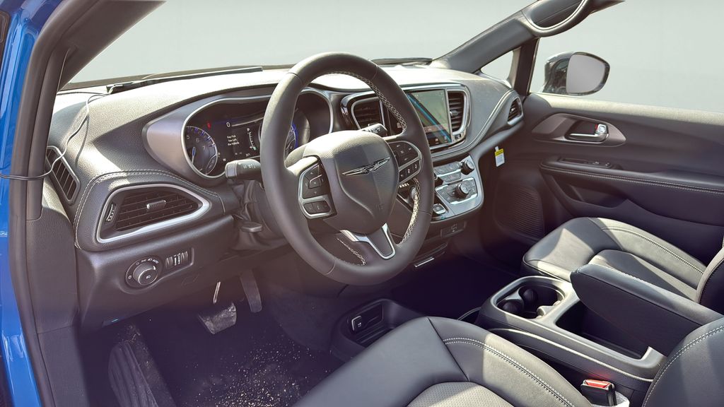 2026 Chrysler Pacifica