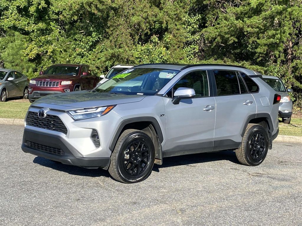 Silver Sky Metallic 2024 Toyota RAV4 SUV / Crossover Front-Wheel Drive 8-Speed Automatic