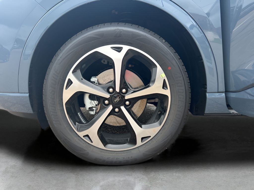 2025 Ford Escape Hybrid