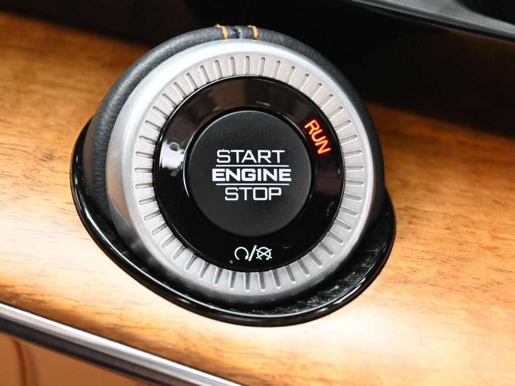 Used 2022 Bright White Clearcoat Jeep Series III image 39