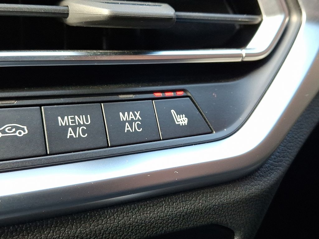 Thumbnail: 2022 BMW 4 Series - 26