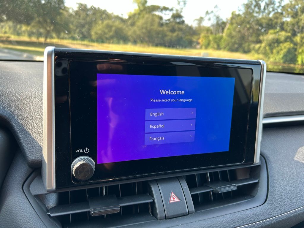 Thumbnail: 2024 Toyota RAV4 - 21