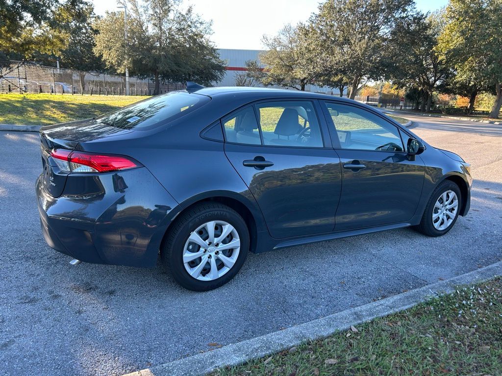 Thumbnail: 2025 Toyota Corolla - 5