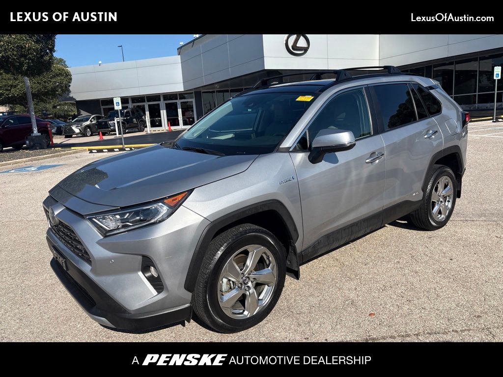 Thumbnail: 2021 Toyota RAV4 - 1