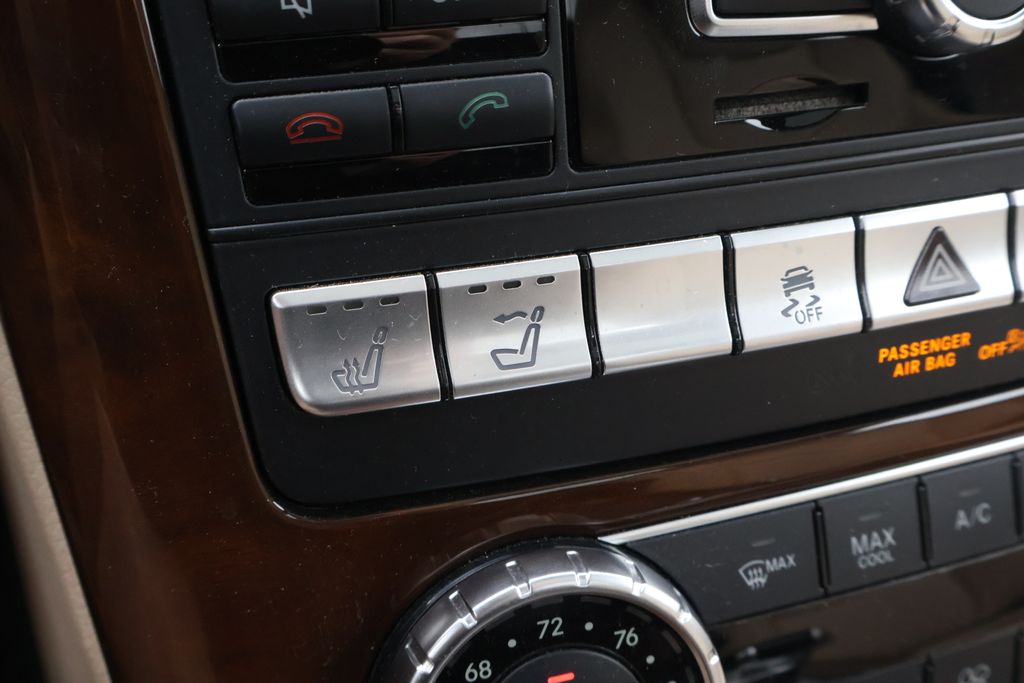 Thumbnail: 2016 Mercedes-Benz SLK - 25