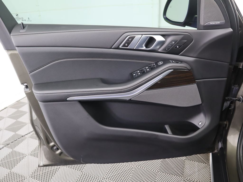 Thumbnail: 2024 BMW X5 - 25