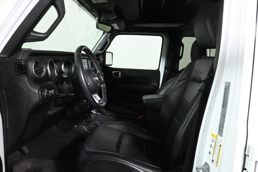Thumbnail: 2019 Jeep Wrangler - 3