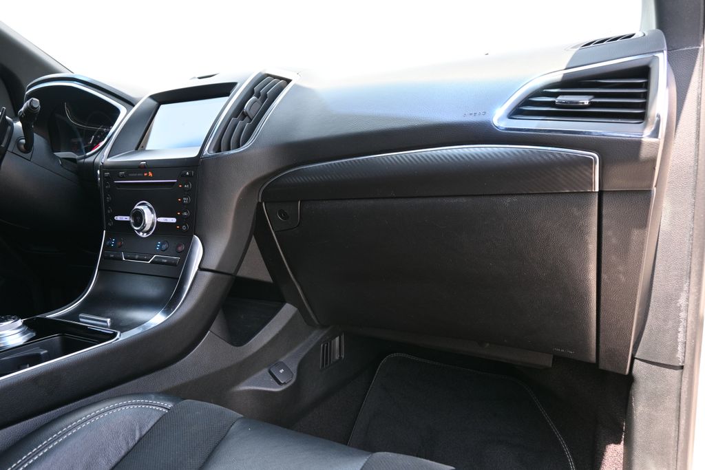2019 Ford Edge ST White at Durrett Motor Company