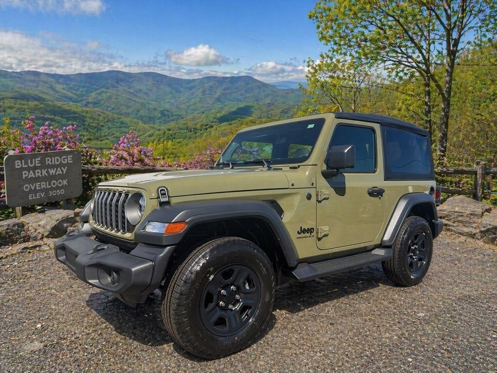 2026 Jeep Wrangler Sport's photo