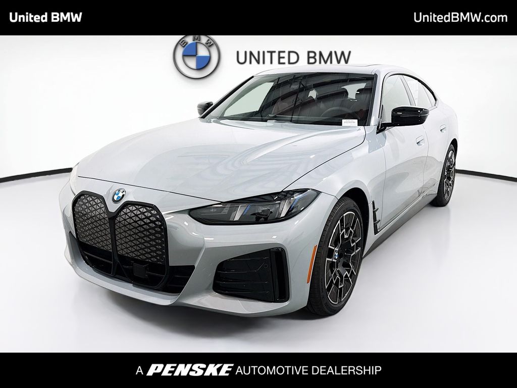 Thumbnail: 2026 BMW i4 - 1