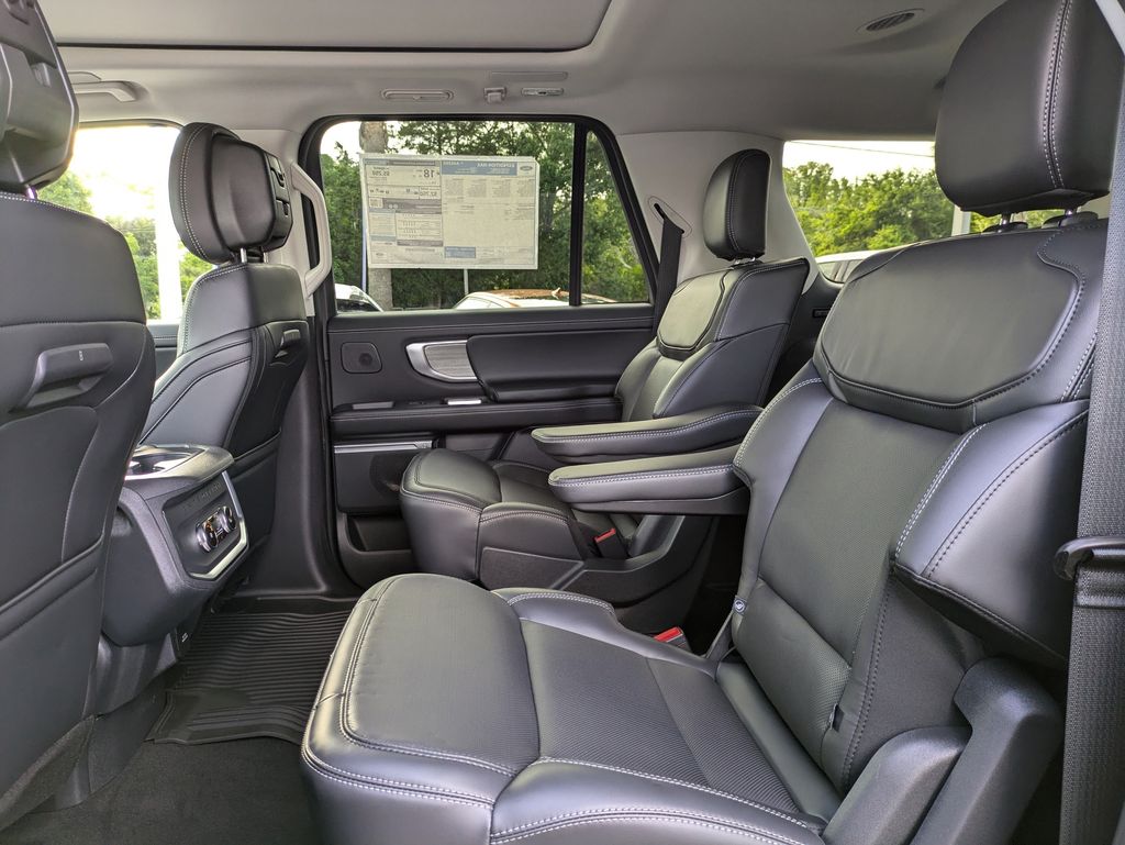 2026 Ford Expedition Max Platinum MAX
